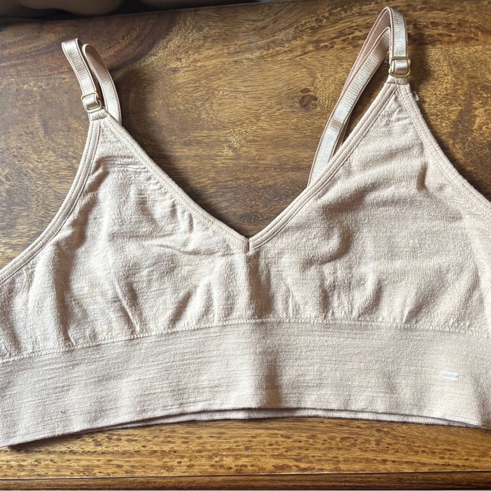 BRANWYN Essential Bralette sz M